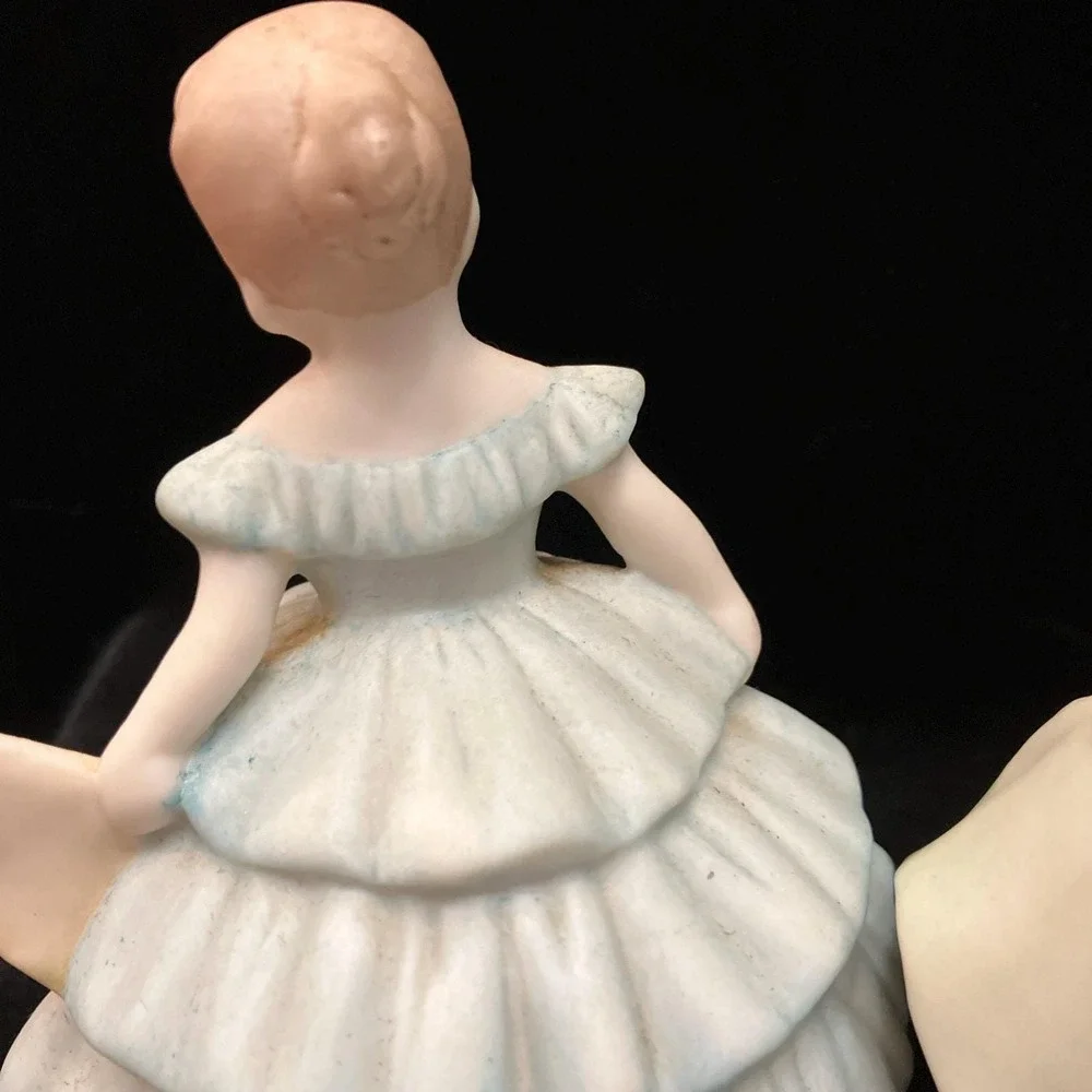 VTG 1960s Mallory Ceramic Figurine Set 2 Blue & Yellow Southern Belle Hand Fans